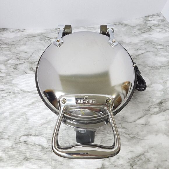 All-Clad 6071 Waffle Maker Round Stainless Steel Tested Works Pre-owned - Picture 1 of 10